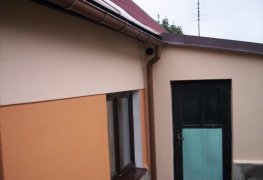 Žacléř, snížení vlhkosti spodní stavby rodinného domu pomocí technologie bezdrátové elektroosmózy.