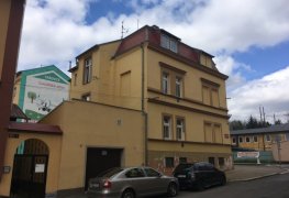 Karlovy Vary, Sanace vzlínají zemní vlhkosti bezdrátovou elektroosmózou, zateplení stropu suterénu pod přízemními byty pro odstranění problému kondenzace